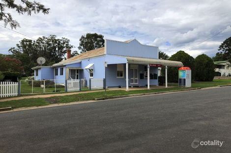 16 King St, Yangan, QLD 4371