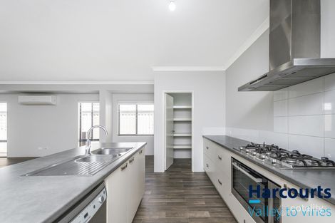 Property photo of 14 Linacre Road Bullsbrook WA 6084