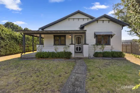 18 Cambridge St, Lang Lang, VIC 3984