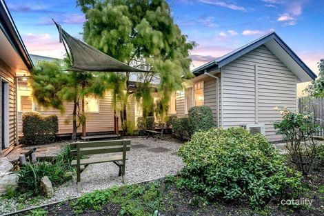 Property photo of 166 Barkly Street Mornington VIC 3931