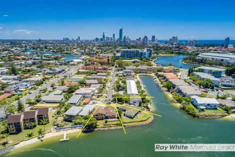 Property photo of 16 Havana Key Broadbeach Waters QLD 4218