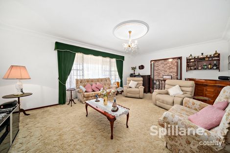 Property photo of 9 Ford Avenue Mount Hutton NSW 2290