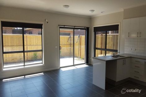 Property photo of 19 Burssi Circuit Doreen VIC 3754