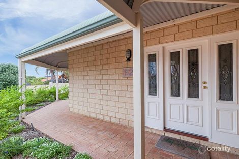 Property photo of 52 Centennial Gardens Hillarys WA 6025