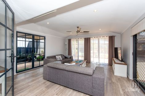 Property photo of 4 Chiverton Place Beldon WA 6027