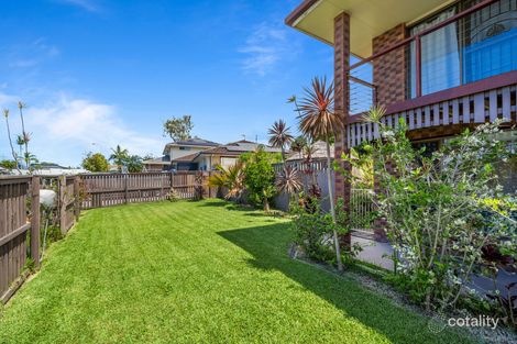 Property photo of 8 Murtha Drive Elanora QLD 4221