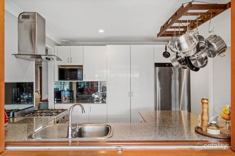 Property photo of 19 Svensden Place Ingleburn NSW 2565