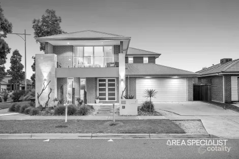 Property photo of 1 Weemala Grove Werribee VIC 3030