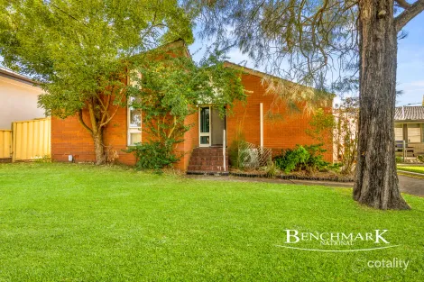 30 Norman Ave, Hammondville, NSW 2170
