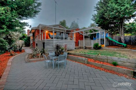 Property photo of 13 Highleigh Court Mooroolbark VIC 3138