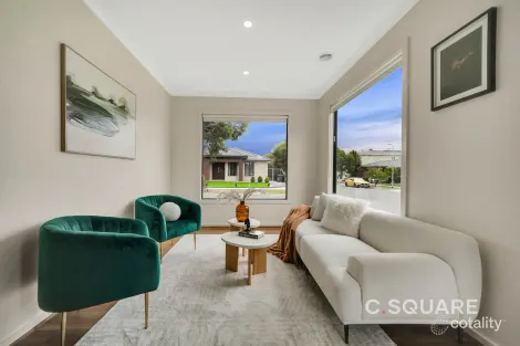Property photo of 15 Amberfield Street Mickleham VIC 3064