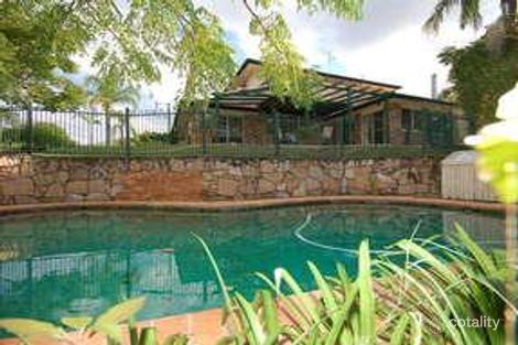Property photo of 2 Saint Ives Court Karana Downs QLD 4306
