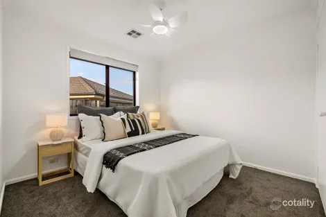 Property photo of 22 Dulverton Street Amaroo ACT 2914