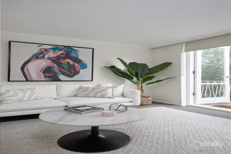 Property photo of 18/7-9 Irving Avenue Prahran VIC 3181