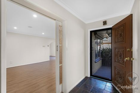 Property photo of 17 Barrot Avenue Hoppers Crossing VIC 3029