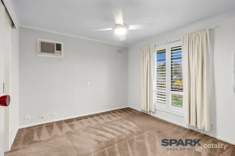 Property photo of 11 Player Close Hoppers Crossing VIC 3029