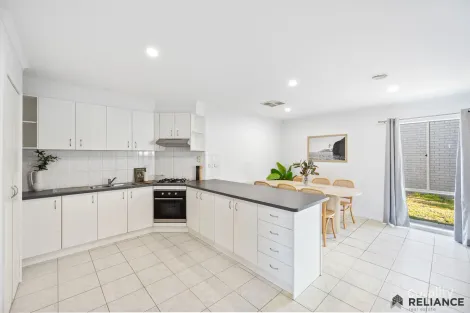 Property photo of 1A Spring Valley Avenue Craigieburn VIC 3064