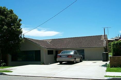 94 Nesca Pde, The Hill, NSW 2300