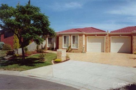 2/9 Benjamin Ct, Sydenham, VIC 3037