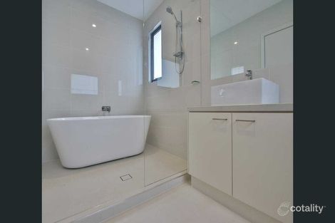 Property photo of 10 Dianella Street Doncaster VIC 3108