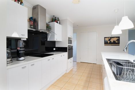 Property photo of 17 Nindi Crescent Glenmore Park NSW 2745