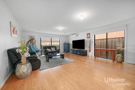 Property photo of 16 Allcrest Way Truganina VIC 3029