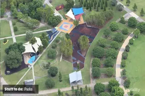 Property photo of 39 Hounslow Way Seventeen Mile Rocks QLD 4073