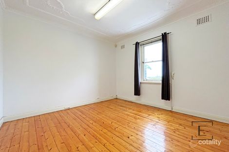 Property photo of 1/296 Lyons Road Russell Lea NSW 2046