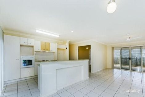 Property photo of 71 Kirri Avenue Petrie QLD 4502