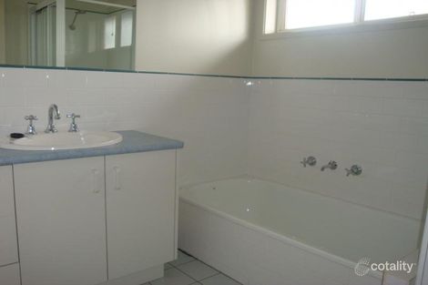 Property photo of 1/137 Reeve Street Sale VIC 3850
