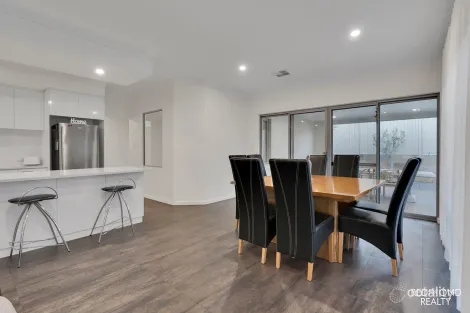 Property photo of 6 Huxleys Trail Burns Beach WA 6028