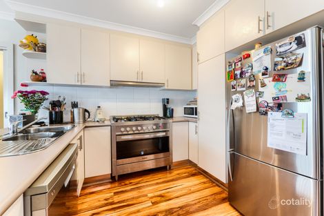 Property photo of 1 Aylesbury Court Hampton Park VIC 3976