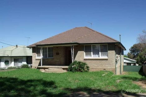 16 Nelson St, Cowra, NSW 2794