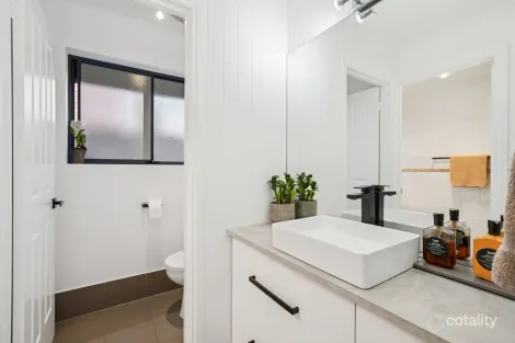 Property photo of 21 Brookside Street Oakden SA 5086