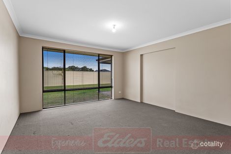 Property photo of 25 Poole Road Dalyellup WA 6230