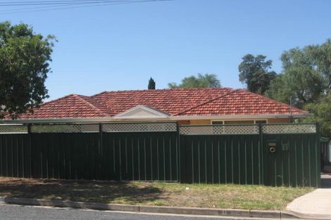 11 Nanette Rd, Valley View, SA 5093