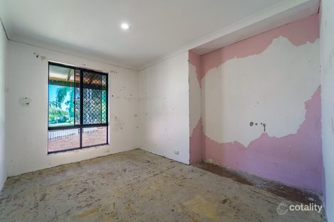 Property photo of 8 Fordred Place Parmelia WA 6167