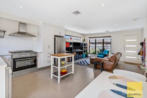 Property photo of 2/7 Lossi Court Keilor Lodge VIC 3038
