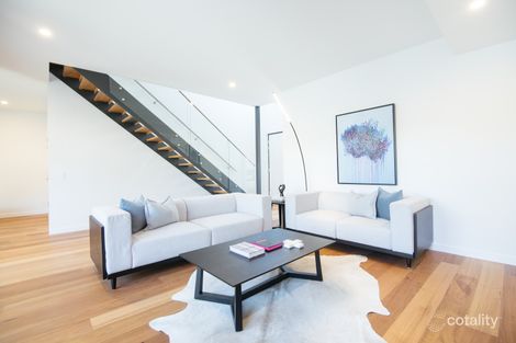 92c Birdwood St, Innaloo, WA 6018