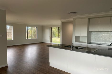 Property photo of 18 McDonald Lane Canowindra NSW 2804