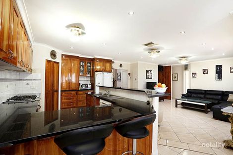 Property photo of 20 Dowding Close Fawkner VIC 3060