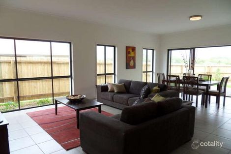 Property photo of 2 Jacaranda Court Griffin QLD 4503