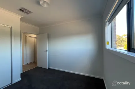 Property photo of 5 Sundew Terrace Campbells Creek VIC 3451