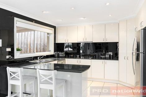 Property photo of 19 Eucalyptus Court Picnic Point NSW 2213