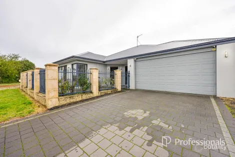 11 Charbray Way, Eaton, WA 6232