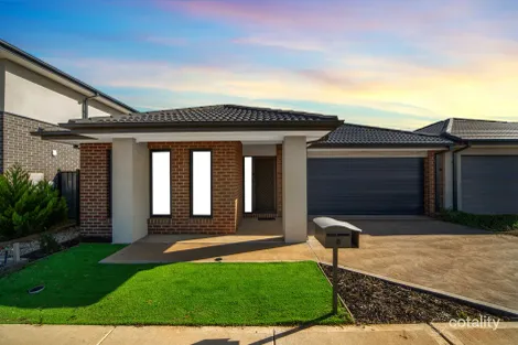 8 Bakanovi Dr, Truganina, VIC 3029