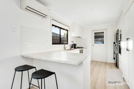 Property photo of 100 Lenoak Street Gladstone Park VIC 3043