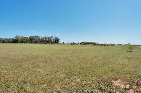 82 Mcnamaras Lane, Narromine, NSW 2821