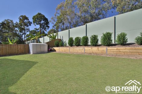 Property photo of 14 Birkenhead Crescent Forest Lake QLD 4078