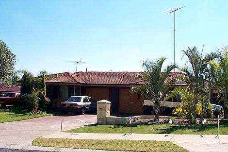 25a Lenham Way, Marangaroo, WA 6064